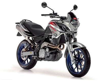 Aprilia Pegaso 650 Strada 2006 1