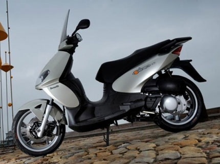 Benelli Caffé Nero 250 2009 3