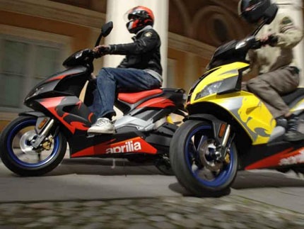 Aprilia SR 50 R Factory 2006 3