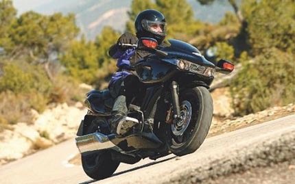 Honda DN-01 3