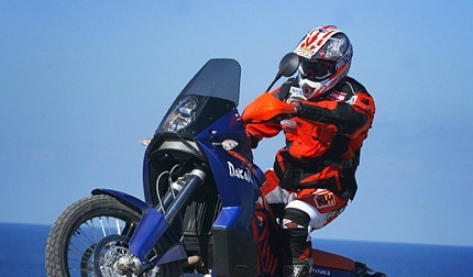 KTM 990 Adventure S 2
