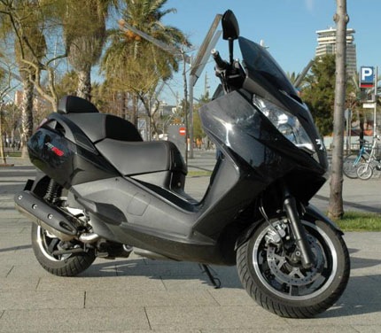 peugeot-satelis-500