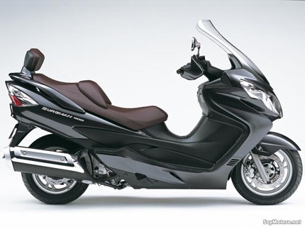 Suzuki Burgman 400 Ed. Invierno2