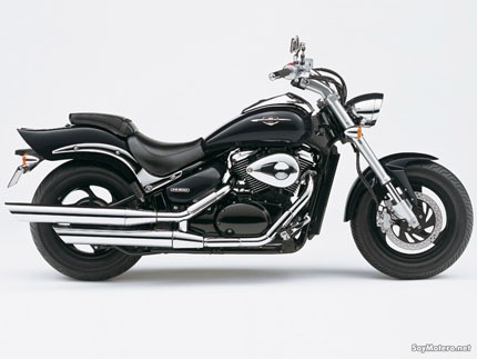 Suzuki Intruder M800 2